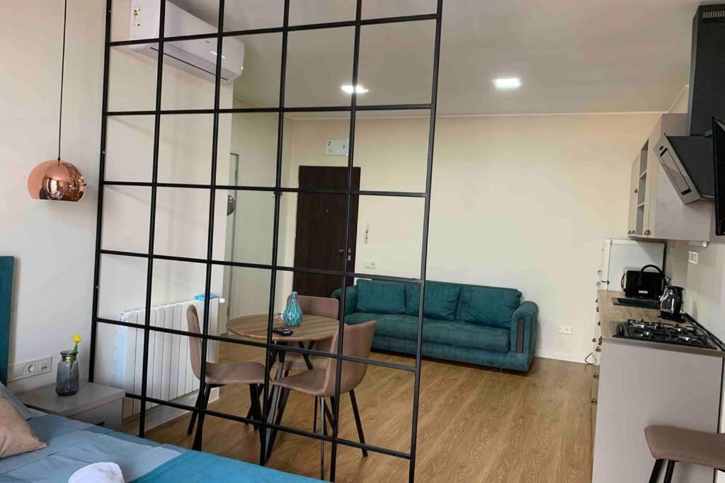 Geverse Apartment Μπατούμι Εξωτερικό φωτογραφία